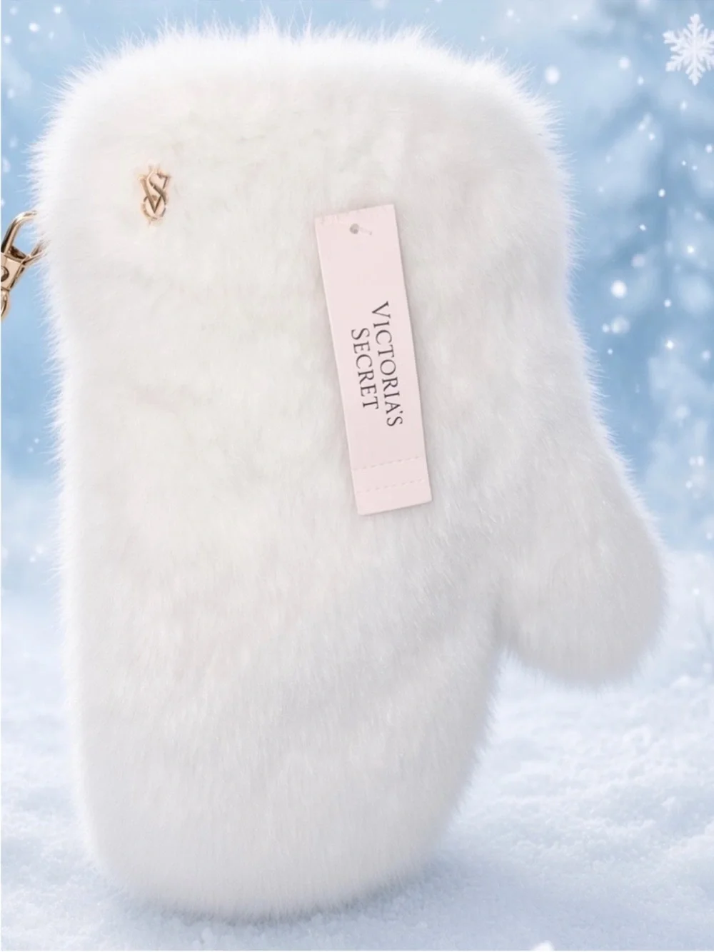 Victoria’s Secret - Fuzzy Plush Warm White Winter Mittens